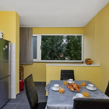 Apartment Mendy *