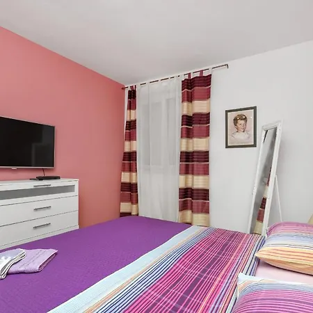 Apartment Mendy 公寓 马卡尔斯卡
