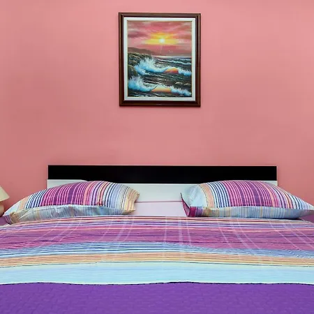 Apartment Mendy 马卡尔斯卡